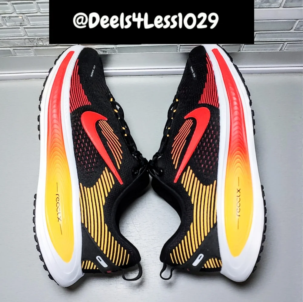 Nike Air Zoom Vomero 18 Running Womens/Kids Black Crimson Topaz Gold